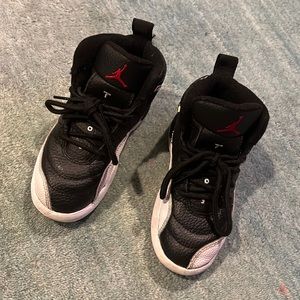 toddler black and white jordan 12